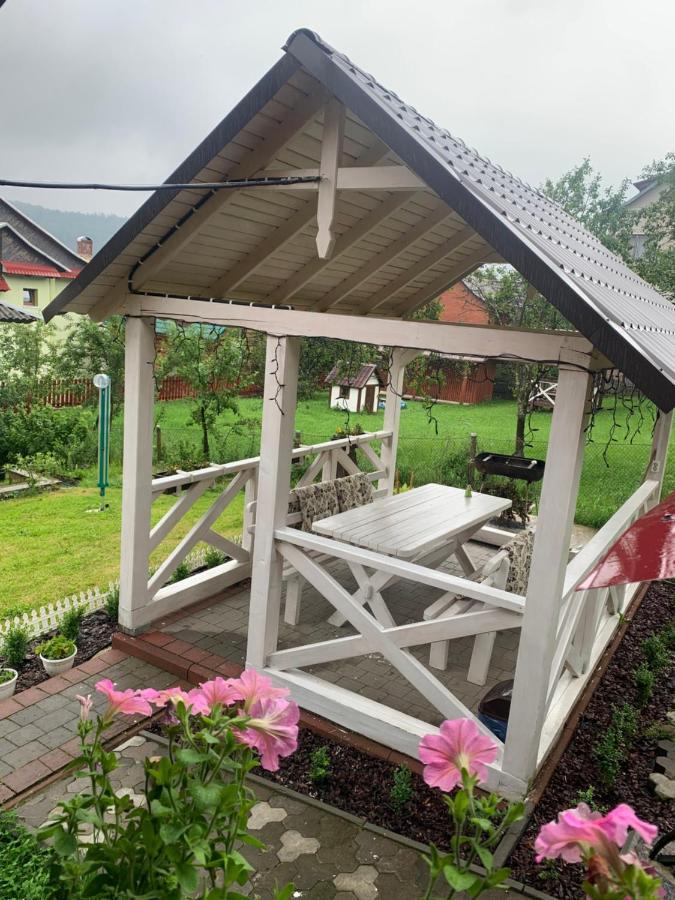 Carpathian Manor Lodge *