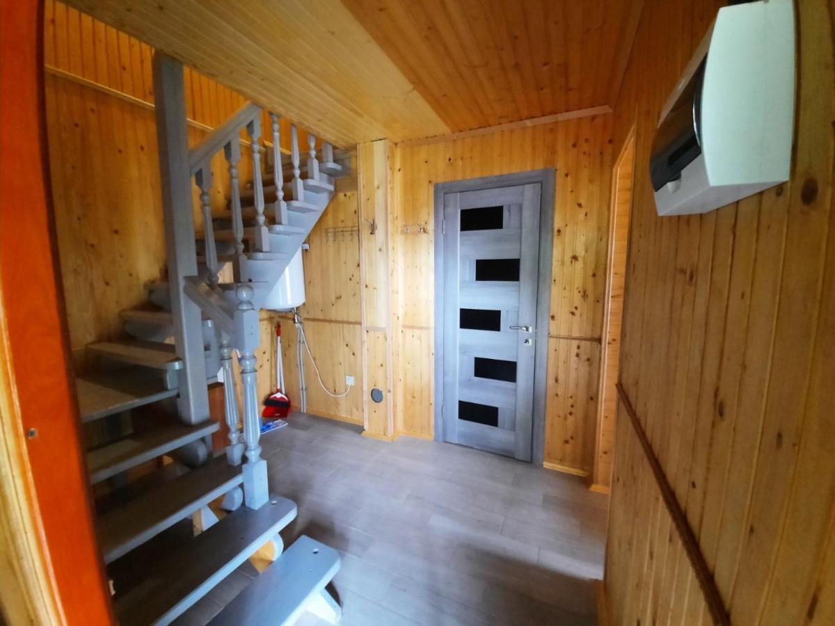 Carpathian Manor بيت خشبي *